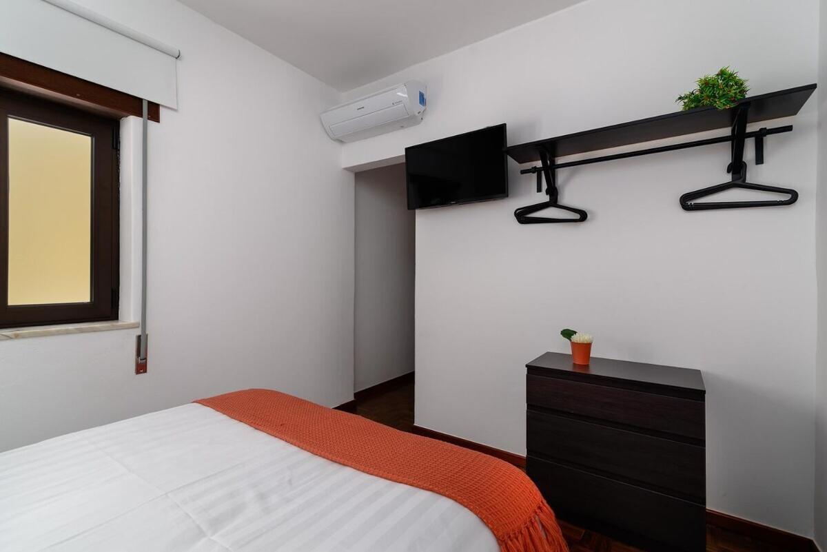 Casa 2 Irmaos Bed and Breakfast Lagos Esterno foto